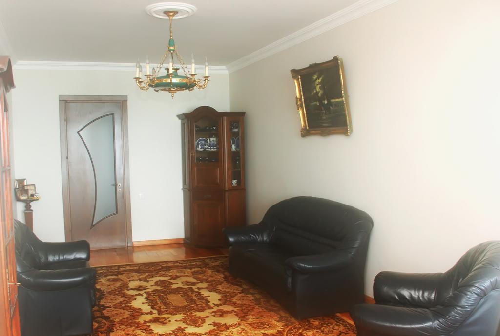 Apartment Rustaveli 57 Batoumi Extérieur photo