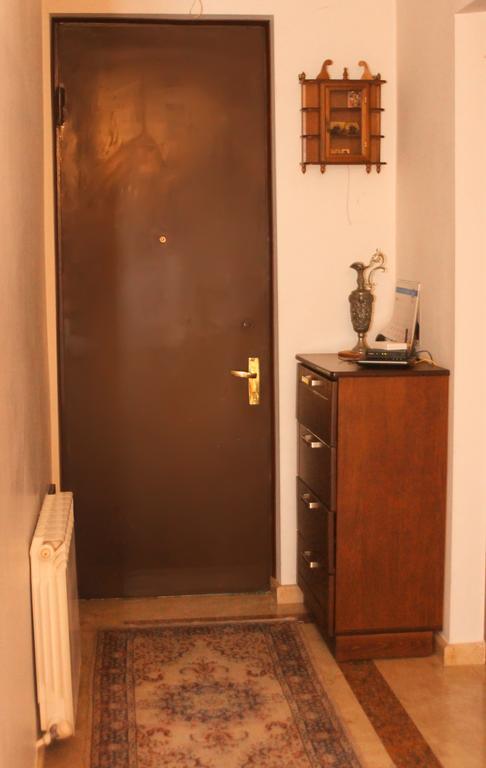 Apartment Rustaveli 57 Batoumi Extérieur photo